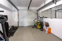 128451 Garage