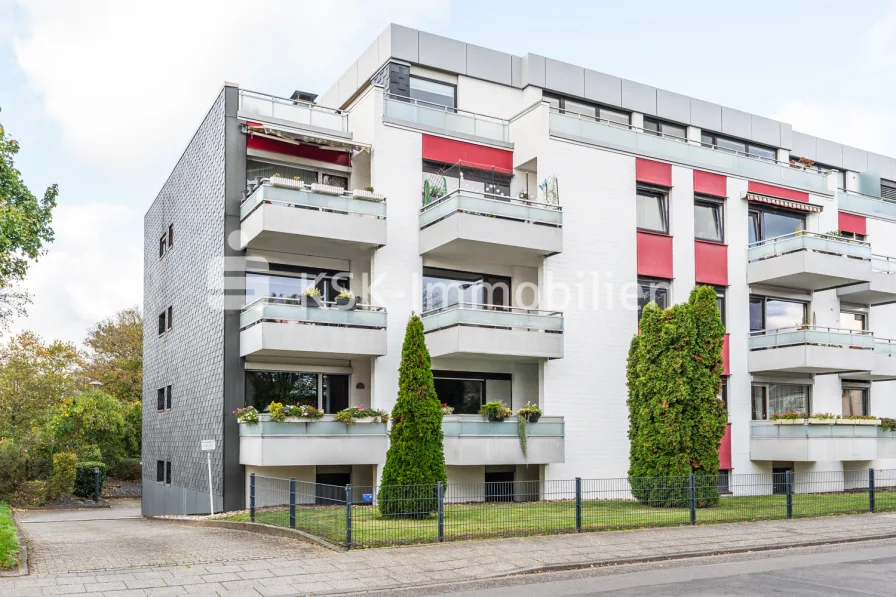 121843 Außenansicht - Wohnung kaufen in Köln - Über den Dächern von Esch. Großzügige Penthousewohnung im Kölner Norden.