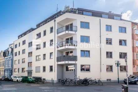 132544 Außenansicht - Wohnung kaufen in Bonn Beuel - Tolle 2-Zimmer-Wohnung im Zentrum von Beuel!