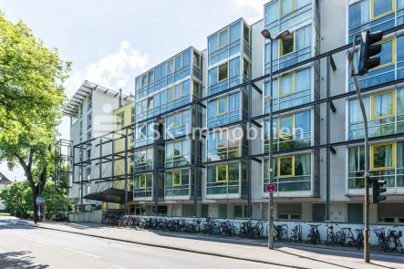 131931 Außenansicht - Wohnung kaufen in Köln / Lindenthal - Wohnnung mit großem Balkon und Stellplatz in direkter Nähe zur Universität!