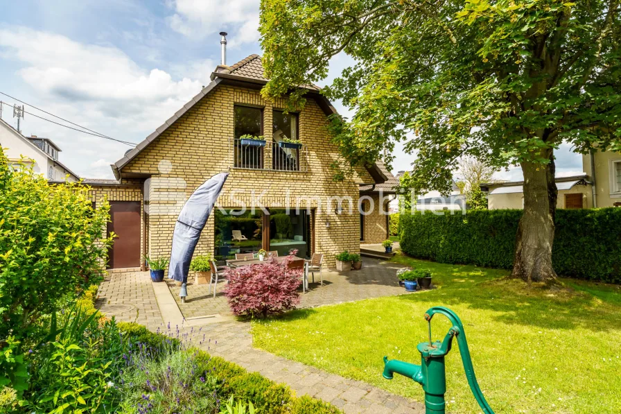 130254 Rückansicht - Haus kaufen in Sankt Augustin - Ihr Wohntraum in Niederpleis!