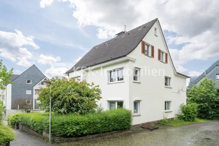 131660 Außenansicht - Wohnung kaufen in Gummersbach - 4-Zimmer Eigentumswohnung in Top Lage von Gummersbach!