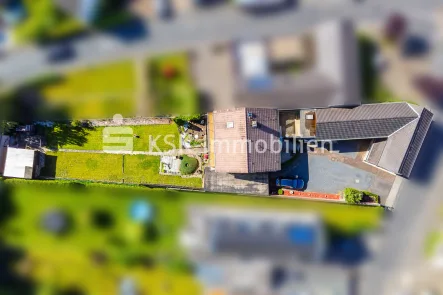 127512 Drohnenansicht 3 - Haus kaufen in Bonn / Hoholz - Zwei Immobilien ! Ein Preis.