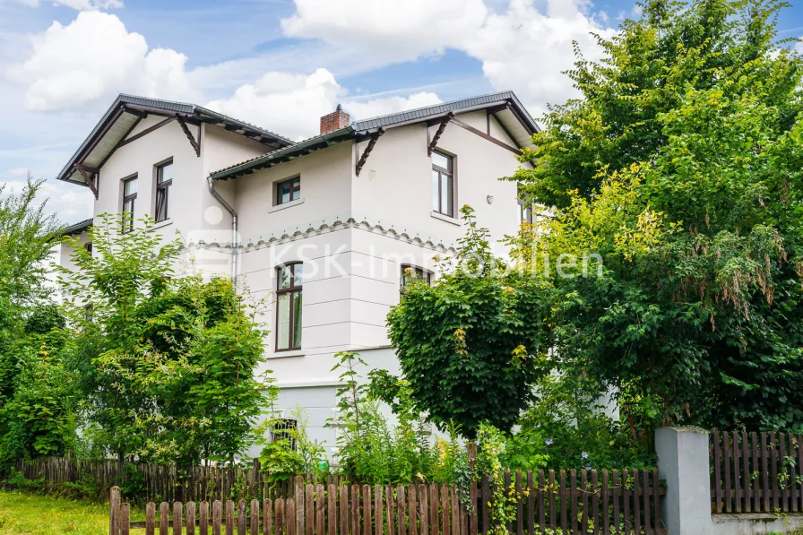 136353_1 Außenansicht - Haus kaufen in Bad Honnef - Stilaltbau in Villenviertel.