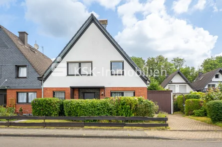 134976 Vorderansicht - Haus kaufen in Erftstadt / Köttingen - Ein Zuhause voller Möglichkeiten wartet auf Sie.