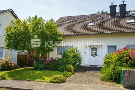 135314 Außenansicht  - Haus kaufen in Swisttal / Buschhoven - Familienfreundliche Doppelhaushälfte mit Garten!