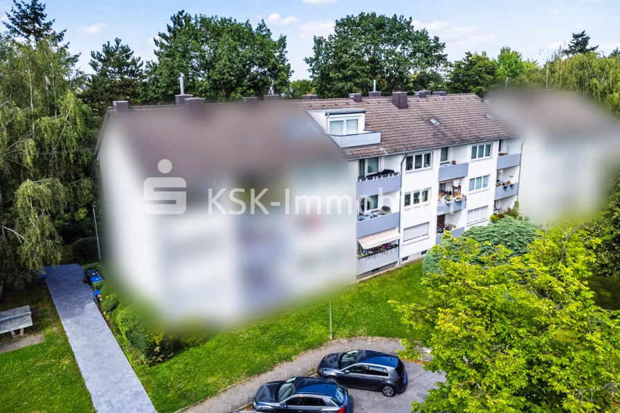 137476 Außenaufnahme - Wohnung kaufen in Brühl - Modernisierte Dreizimmerwohnung in ruhiger Lage am Rande der Innenstadt.