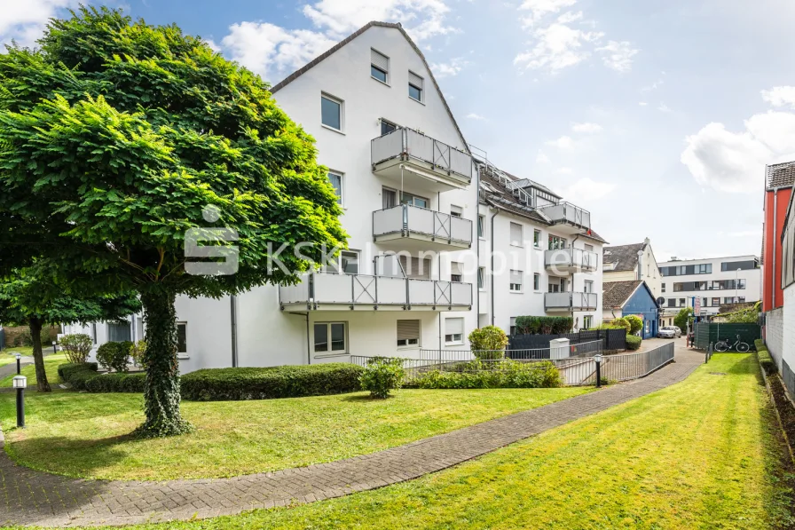 138323 Außenansicht - Wohnung kaufen in Frechen - Frechen-Königsdorf, gepflegte Maisonettewohnung in ruhiger, zentraler Lage.