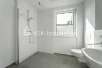 121598 Badezimmer 1