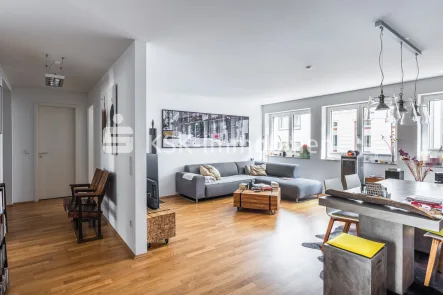 138957 Wohnzimmer  - Wohnung kaufen in Köln - Stilvolle 3-Zimmer-Wohnung mit Loggia und hochwertiger Ausstattung im Herzen des Belgischen Viertels!