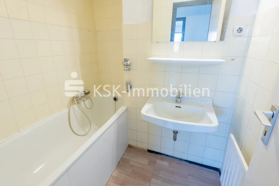 135648 Badezimmer