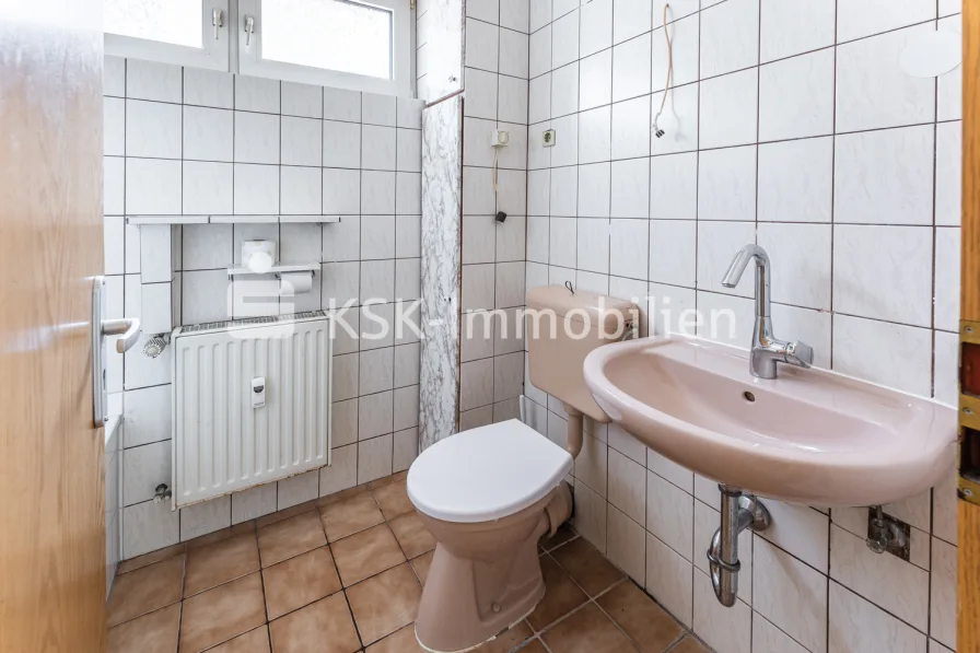 125809 Badezimmer 