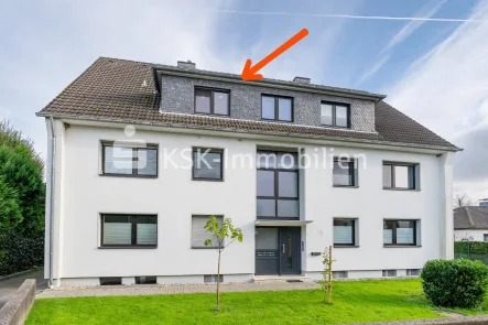 138967 Vorderansicht - Wohnung kaufen in Leichlingen - Gepflegte vermietete 3-Zimmerwohnung mit Carport!