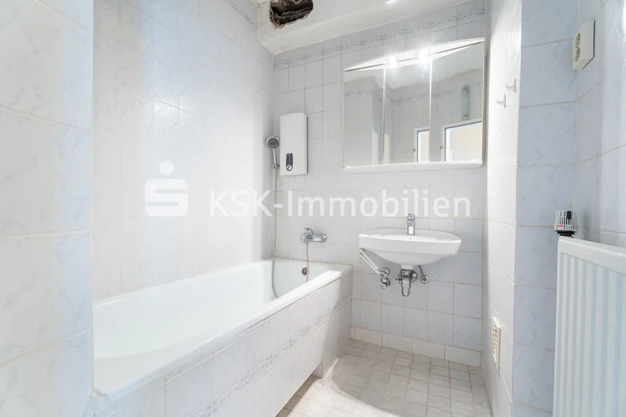 140542 Badezimmer