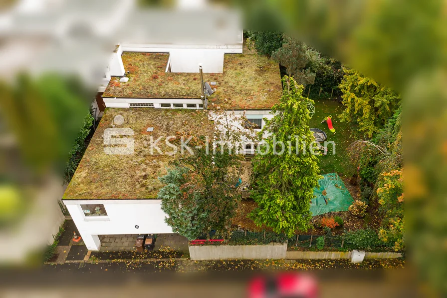 139852 Drohnenansicht - Haus kaufen in Wachtberg - Architektonisch ansprechendes Einfamilienhaus ist bereit für ein neues Kapitel!