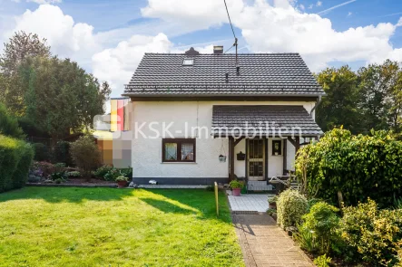 130778 Außenansicht 2 - Haus kaufen in Ruppichteroth - Gemütliches Fachwerkhaus mit fantastischem Grundstück!