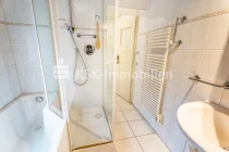 142280 Badezimmer Erdgeschoss