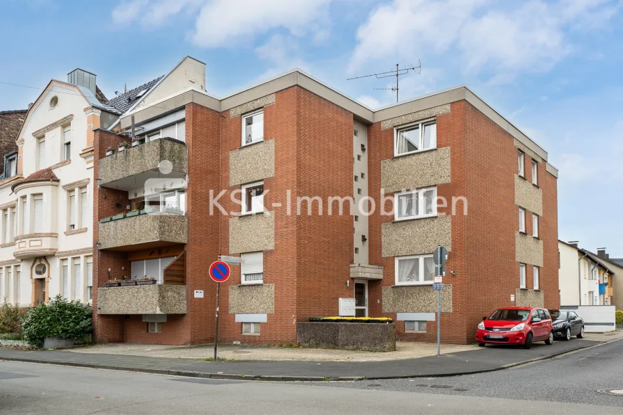 116018 Außenansicht  - Haus kaufen in Troisdorf - Gepflegtes Mehrfamilienhaus in zentraler Lage!