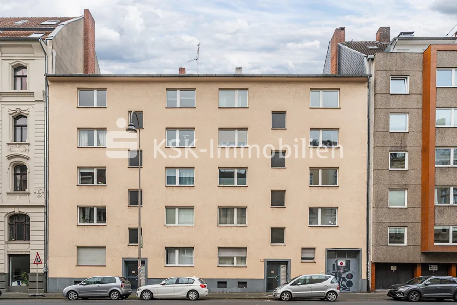 138951 Aussenansicht 02 - Wohnung kaufen in Köln / Neustadt-Süd - Helle 2-Zimmer-Wohnung im Rathenauviertel, Köln – Ihr neues Zuhause mit Balkon!