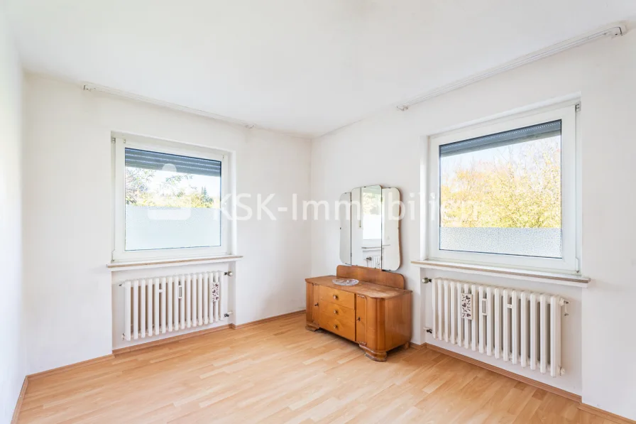 140335 Schlafzimmer Erdgeschoss