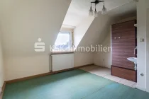 138324 Zimmer Dachgeschoss