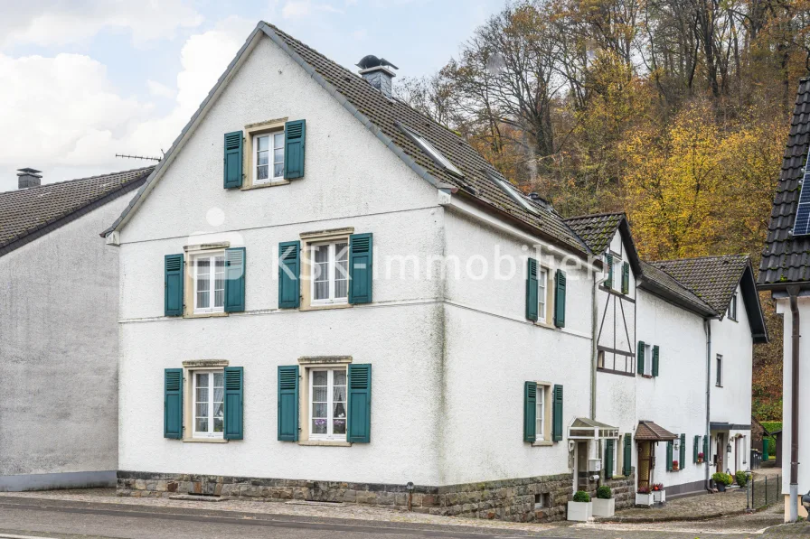 140019 Außenaufnahme Bild 1 - Haus kaufen in Engelskirchen - Immobilie fußläufig zum Zentrum und Bahnhof!