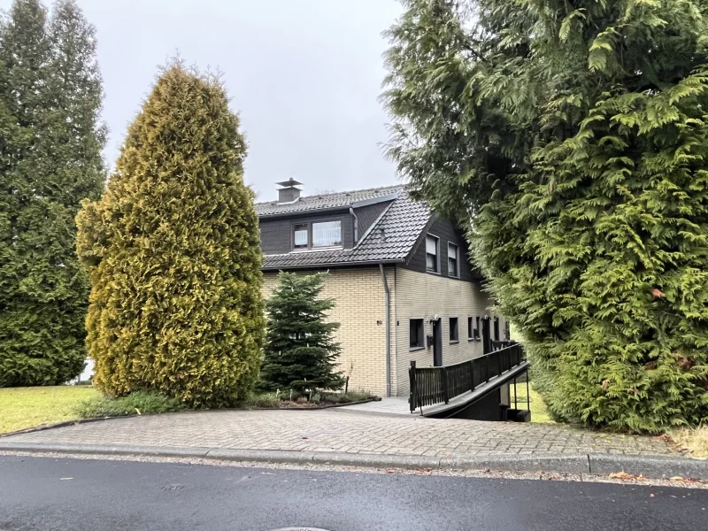 66632_1 Außenansicht - Haus kaufen in Lindlar - Dreifamilienhaus in schöner Lage von Lindlar.