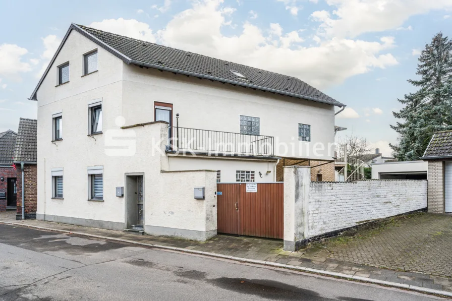 94226 Außenaufnahme - Haus kaufen in Bergheim - Gepflegtes Zweifamilienhaus in Bergheim- Ahe!