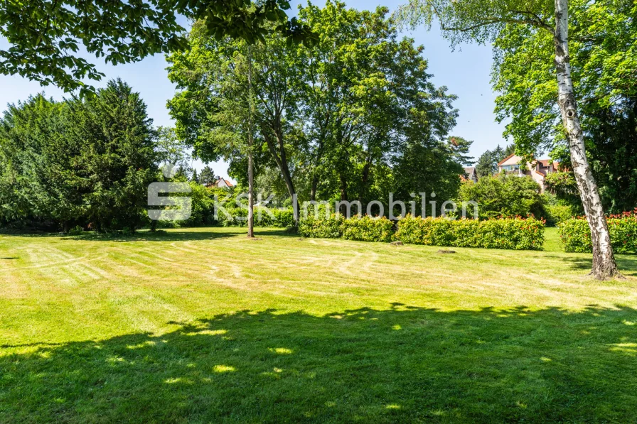 135443 Gartenansicht