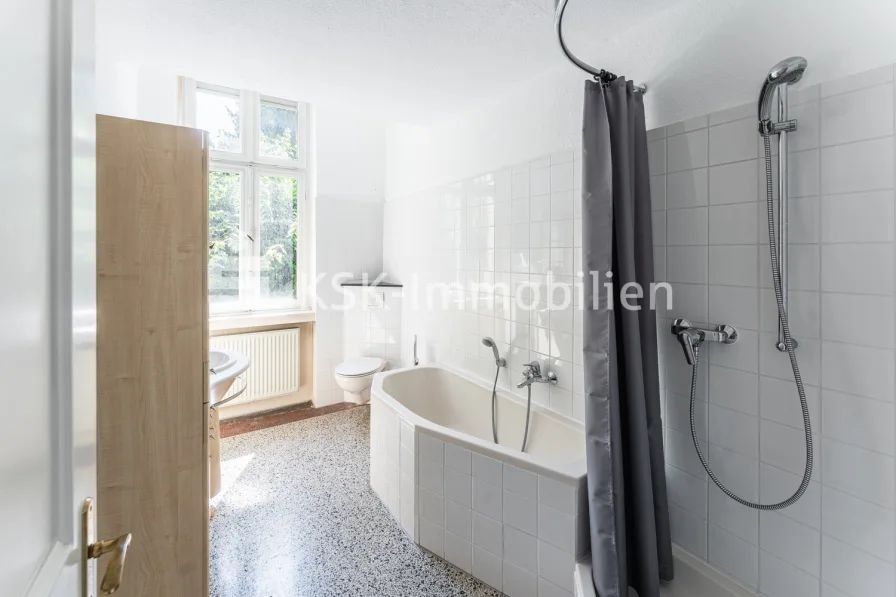 135443 Badezimmer Erdgeschoss