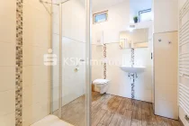 137843 Badezimmer Erdgeschoss