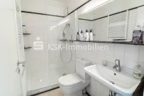 80217 Badezimmer Untergeschoss