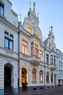 01 - Haus kaufen in Köln - kernsaniertes, urbanes Gründerzeit-Stadtpalais  im beliebten Ehrenfeld