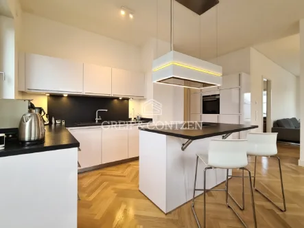 Titelbild - Wohnung mieten in Köln - Außergewöhnliches Penthouse in Köln-Marienburg