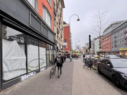 Startbild - Laden/Einzelhandel mieten in Köln - Freie Ladenflächen in bester Lage auf der Aachener Straße