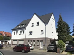 Bild der Immobilie: Haus im Haus Charakter * 4-Zimmer Maisonettewohnung in Köln-Höhenhaus mit großer Terrasse * ca. 188,00 m² Wfl. * Vollbad * 2 WC´s * separater Eingang * Einbauküche