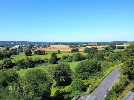 Aussicht - Wohnung kaufen in Hennef (Sieg) - Mit dem Fahrstuhl vor die eigene Tür