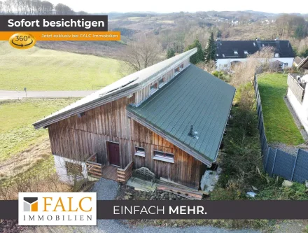 Hausansicht - Haus kaufen in Marienheide - Großzügiges Zweifamilienhaus mit 1.600 m² Grundstück – Ideal für Familien, Mehrgenerationenwohnen