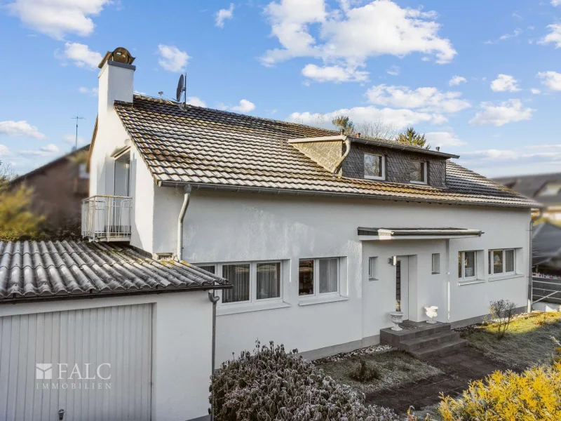 Außenansicht - Haus kaufen in Wachtberg - Beste Lage für Zukunftstage