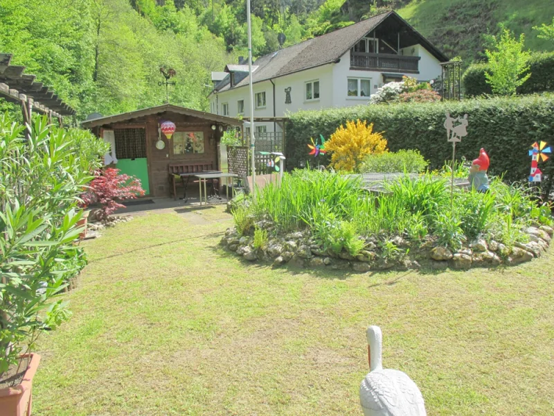 Teich mit Gartenanlage - Haus kaufen in Traben-Trarbach / Kautenbach - Vielseitiges Anwesen im romantischen Kautenbachtal!