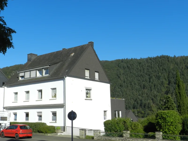 Mehrfamilienhaus