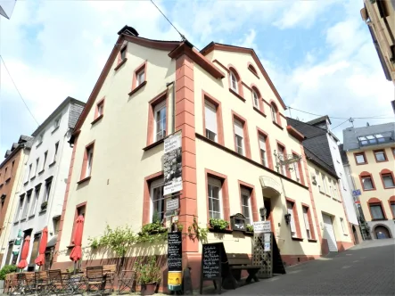 Wohnen/Gastro/Gästezimmer - Haus kaufen in Zell (Mosel) - Zell: Winzerhaus in zentraler Lage