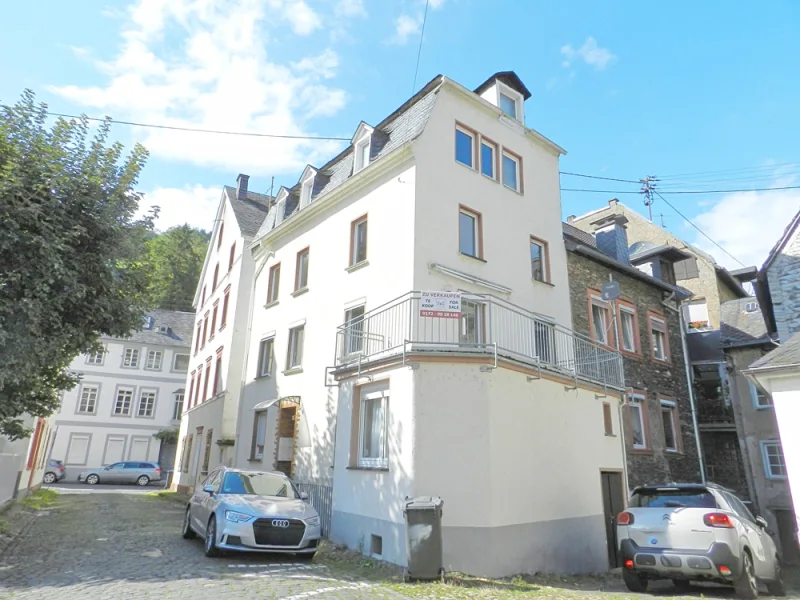 Lage im Ort - Haus kaufen in Traben-Trarbach - Wohnhaus in sonniger, zentraler Lage im Ortsteil Trarbach