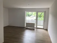 EG Mitte, Wohnzimmer mit Balkon