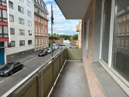 ... zum großen Balkon mit Rheinblick, 1. OG