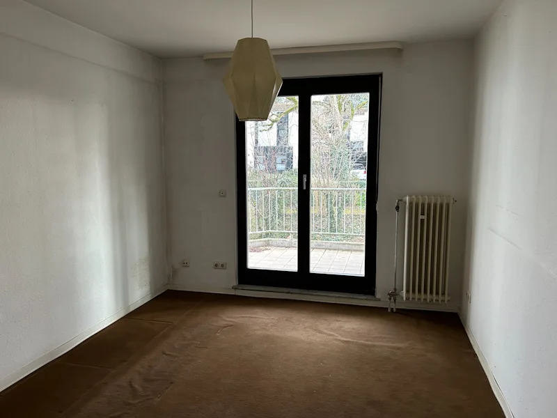 Arbeitszimmer mit 2. Zugang zum Balkon