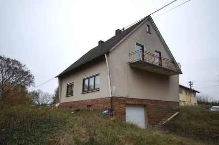 Ansicht - Haus kaufen in Maroth - Maroth, familienfreundliches Wohnhaus *VIRTUELLE 360° TOUR AUF ANFRAGE*