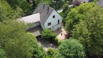 Landhaus mit Scheune und 1.600 m² Naturgarten 