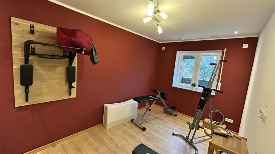 Hobby-/Gäste-/Fitnesszimmer (11,5 m²) im UG