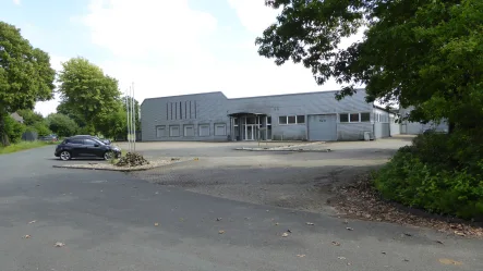 Hauseinfahrt - Halle/Lager/Produktion kaufen in Steinfurt - Gewerbeanwesen mit 22.005 m² Grundstück u. 6495 m² Hallen,  Büros u. Werkstatt in Steinfurt- Borghorst